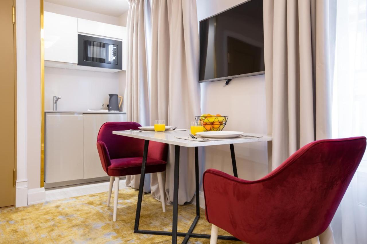 Hotel Meltzer Apartments Tallin Exterior foto